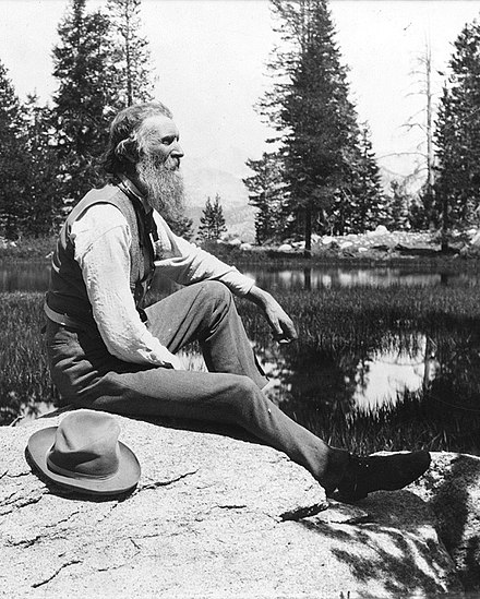 440px-John_Muir_c1902.jpg